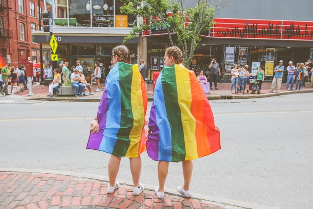 What Is a Queer Therapist, and How Are They Different from Other Therapists